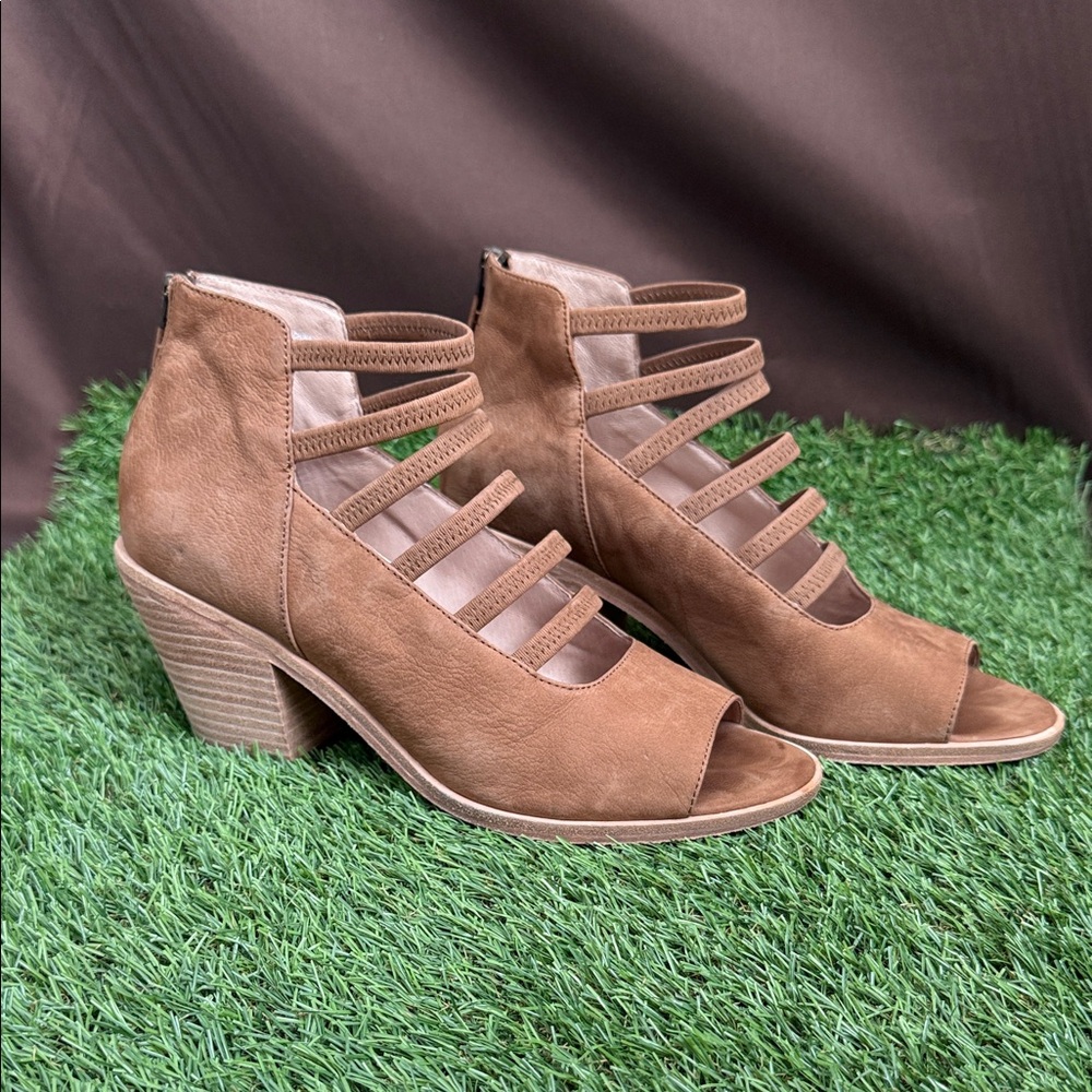 Eileen Fisher Tan Strappy Heels
